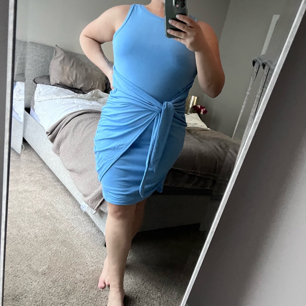 LILLUSORY TANK TIE DRESSES - Navy & Light Blue